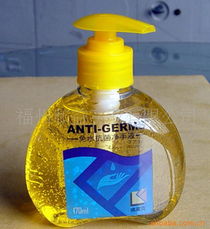 家居日用品与服饰 点缀生活的双重美学